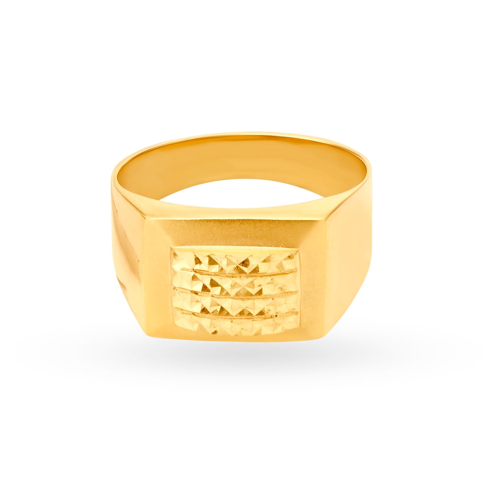 Enthralling Geometric Gold Ring